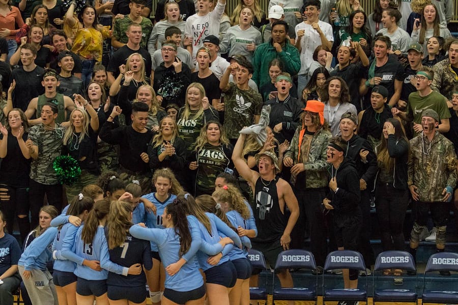 The+Emerald+Ridge+cheering+section+made+plenty+of+noise+behind+the+Rogers+bench+at+the+Queen+of+the+Hill+contest+on+Sept.+26%2C+2018.